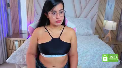 Snapshot of zendaya_cute chatting on November 2025 11:54:01 AM Zendaya online show from November 2025 11:54:01 AM