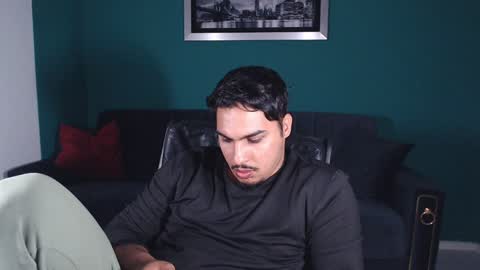 Snapshot of zenobaro chatting on February 2025 10:54:02 AM zenobaro online show from February 2025 10:54:02 AM