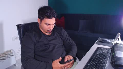 Snapshot of zenobaro chatting on February 2025 01:59:02 PM zenobaro online show from February 2025 01:59:02 PM