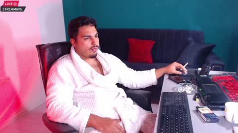 Snapshot of zenobaro chatting on February 2025 11:56:01 AM zenobaro online show from February 2025 11:56:01 AM