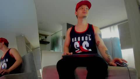 Snapshot of zeusjeff chatting on September 2025 06:13:02 PM zeus online show from September 2025 06:13:02 PM