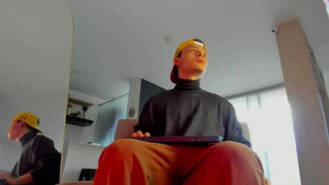 Snapshot of zeusjeff chatting on October 2025 07:56:02 PM zeus online show from October 2025 07:56:02 PM