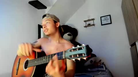 Snapshot of zeusjeff chatting on October 2025 07:56:02 PM zeus online show from October 2025 07:56:02 PM