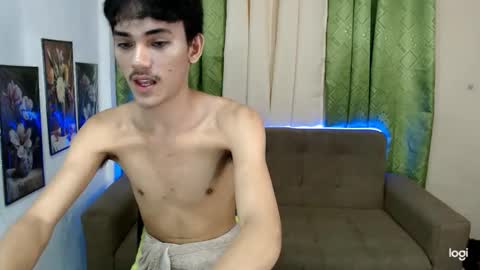 zavier skinny asian online show from January 2025 01:31:01 AM
