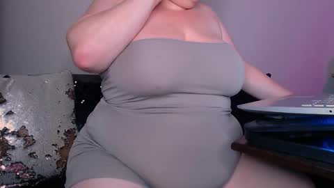 Snapshot of zinacorleone chatting on October 2025 09:00:02 PM zinacorleone online show from October 2025 09:00:02 PM