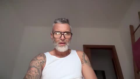 Snapshot of zkopa69 chatting on October 2025 02:05:01 PM zkopa69 online show from October 2025 02:05:01 PM