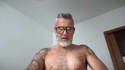 Snapshot of zkopa69 chatting on October 2025 02:57:02 PM zkopa69 online show from October 2025 02:57:02 PM