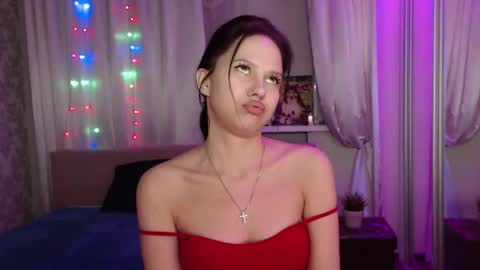 Zlata online show from February 2025 05:15:01 PM