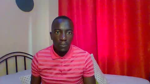 Zlatann2012 online show from January 2025 04:32:01 AM