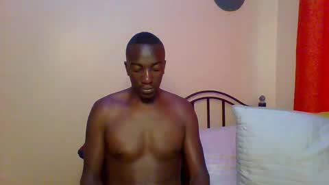 Zlatann2012 online show from January 2025 02:35:01 PM