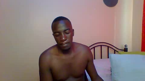 Zlatann2012 online show from January 2025 10:43:02 AM