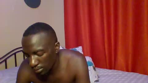 Zlatann2012 online show from January 2025 07:24:01 PM