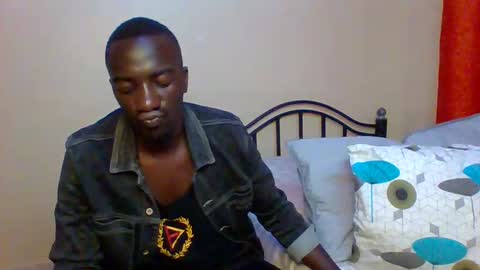 Zlatann2012 online show from February 2025 05:05:02 PM