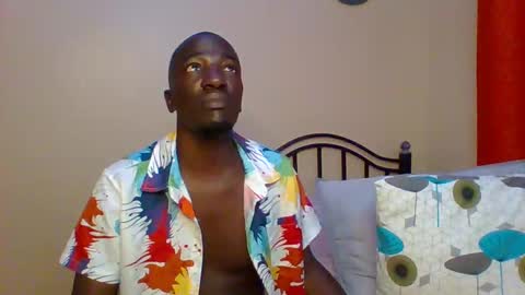 Zlatann2012 online show from February 2025 06:37:02 PM