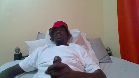 Zlatann2012 online show from September 2025 11:15:01 AM