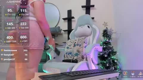 zoe_37 online show from December 2024 02:36:02 AM