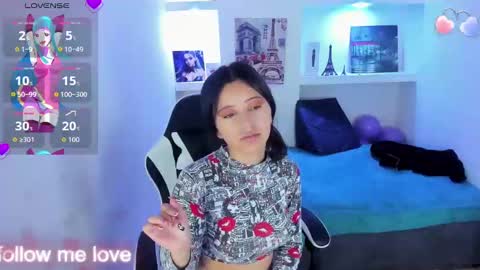 Snapshot of zoe_connor19 chatting on October 2025 08:51:01 PM Z O E online show from October 2025 08:51:01 PM