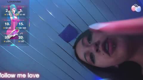 Snapshot of zoe_connor19 chatting on October 2025 08:53:02 PM Z O E online show from October 2025 08:53:02 PM