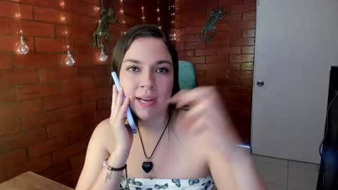 Zoe  online show from February 2025 02:21:01 PM