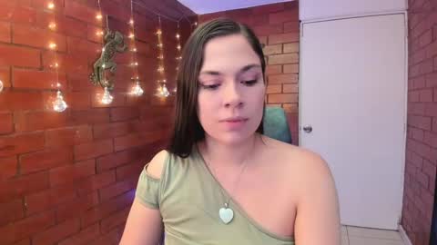 Zoe  online show from September 2025 03:14:01 PM