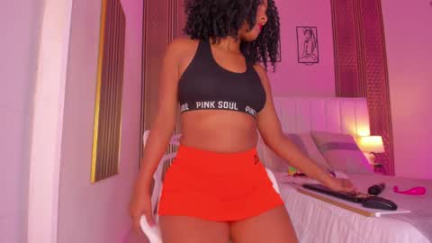 Snapshot of zoe_sky_ chatting on October 2025 11:27:02 AM Hi guys i am Zoe online show from October 2025 11:27:02 AM