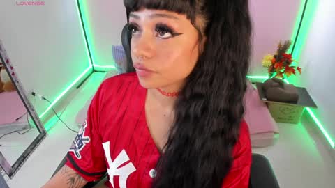 Snapshot of zoe_sullivan_ chatting on December 2024 04:11:02 PM zoe_sullivan_ online show from December 2024 04:11:02 PM