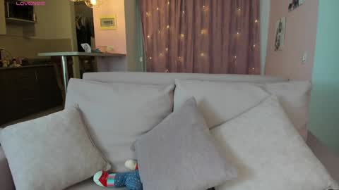 Snapshot of zoe_sullivan_ chatting on January 2025 09:44:02 AM zoe_sullivan_ online show from January 2025 09:44:02 AM