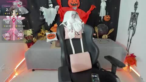 zoe_sullivan_ online show from October 2025 10:24:01 AM