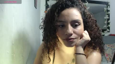 Snapshot of zoe_tai chatting on October 2025 09:11:04 AM zoe tai online show from October 2025 09:11:04 AM