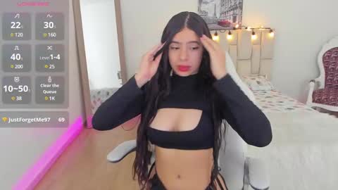 Zoe online show from March 2025 11:18:02 AM