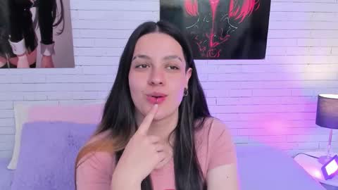 ZOE  online show from November 2025 04:56:01 AM