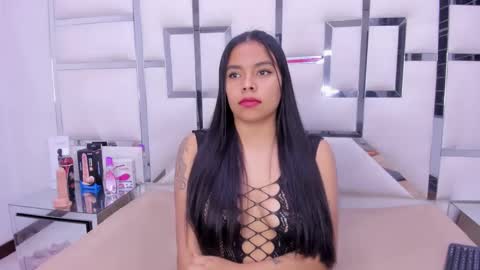 Snapshot of zoeswanx chatting on January 2025 07:17:02 PM ZoeSwam online show from January 2025 07:17:02 PM