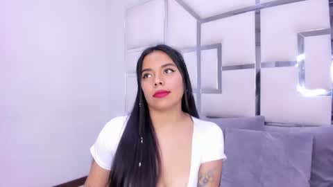 Snapshot of zoeswanx chatting on February 2025 07:41:02 PM ZoeSwam online show from February 2025 07:41:02 PM