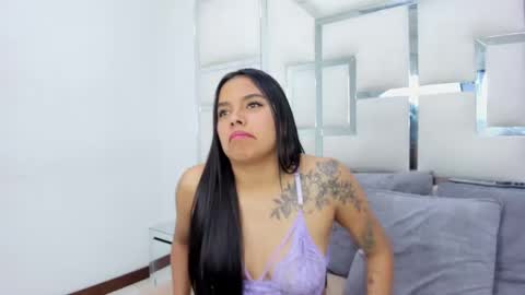 Snapshot of zoeswanx chatting on March 2025 06:55:01 PM ZoeSwam online show from March 2025 06:55:01 PM