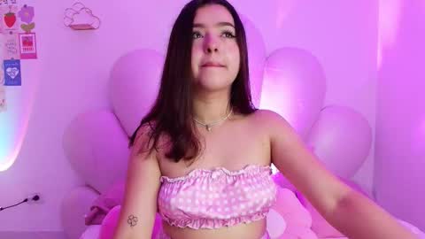 Snapshot of zoewillian chatting on September 2025 09:48:02 PM zoewillian online show from September 2025 09:48:02 PM