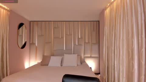 Zoey Walker online show from November 2025 11:31:02 AM