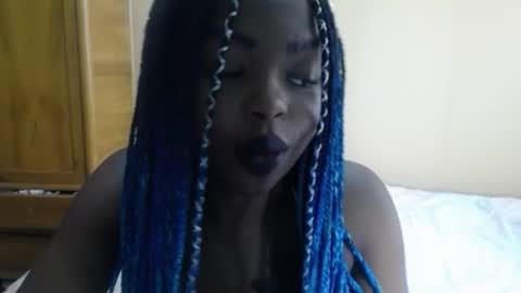 Zooe online show from February 2025 07:52:01 PM