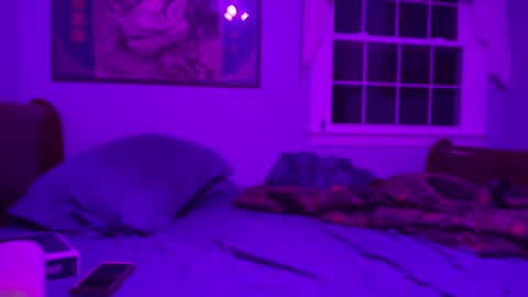 Snapshot of zorakload chatting on October 2025 03:18:02 AM Jesse online show from October 2025 03:18:02 AM