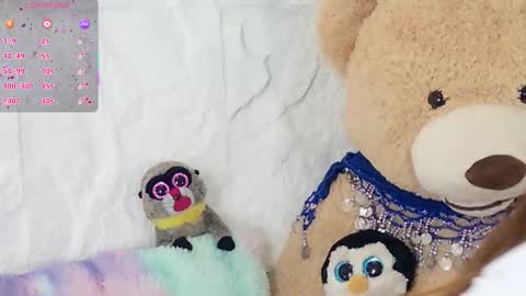 Violeta online show from October 2025 12:23:02 PM