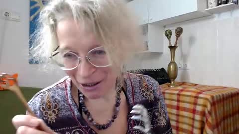 Snapshot of zosya1111 chatting on January 2025 03:32:02 PM Zosya1111 online show from January 2025 03:32:02 PM