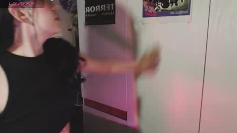 cintya kors online show from October 2025 01:15:01 AM