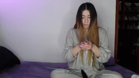 Snapshot of zpzphot chatting on November 2025 08:16:01 PM zpzphot online show from November 2025 08:16:01 PM