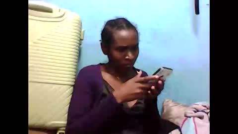 Snapshot of zuana14 chatting on October 2025 03:43:01 PM zuana14 online show from October 2025 03:43:01 PM