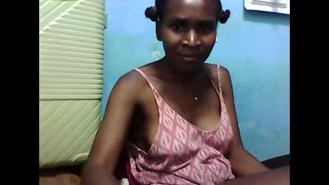 Snapshot of zuana14 chatting on October 2025 04:28:01 PM zuana14 online show from October 2025 04:28:01 PM