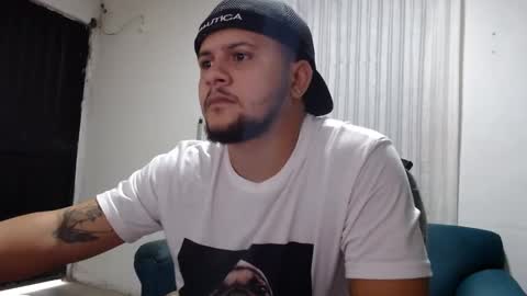 Snapshot of zues_gle25 chatting on October 2025 09:56:01 PM zues_gle25 online show from October 2025 09:56:01 PM