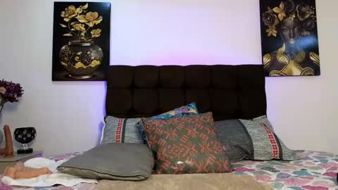 zuly goode online show from February 2025 03:20:01 AM