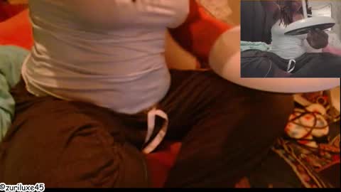 zuriluxe45 online show from October 2025 06:46:02 AM