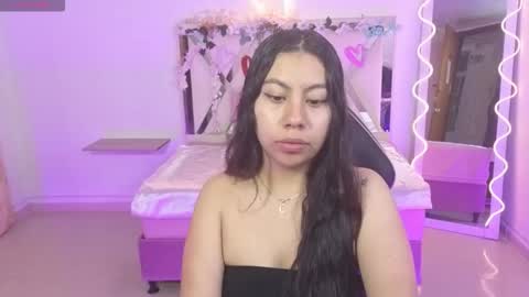 Snapshot of zury_tay chatting on September 2025 11:33:02 AM ZURY online show from September 2025 11:33:02 AM