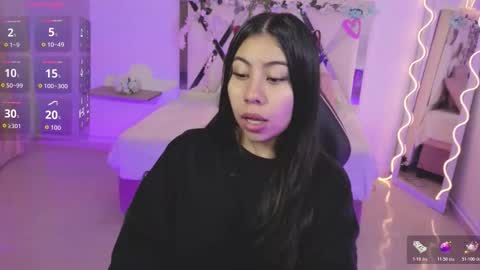 Snapshot of zury_tay chatting on October 2025 11:44:02 AM ZURY online show from October 2025 11:44:02 AM