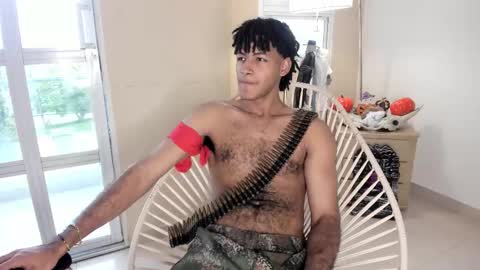 Snapshot of zyan_moreno chatting on October 2025 08:31:01 PM zyan_moreno online show from October 2025 08:31:01 PM